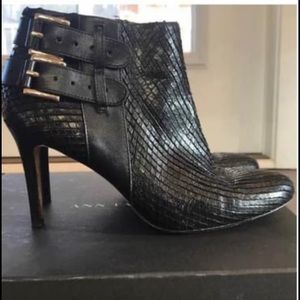 Ann Taylor black booties